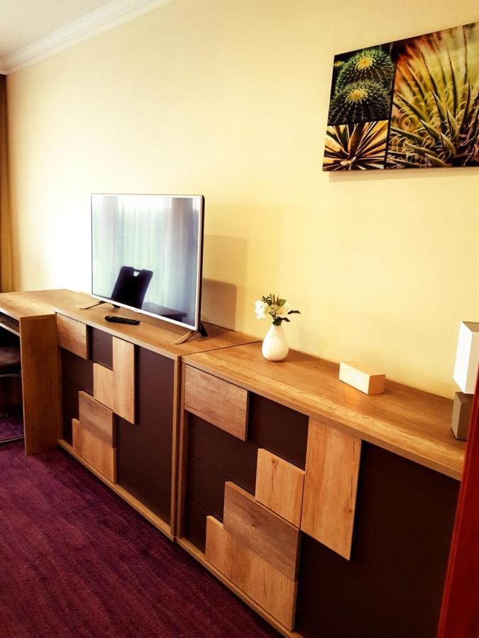 Astra Apartman Tatabanya Exterior photo